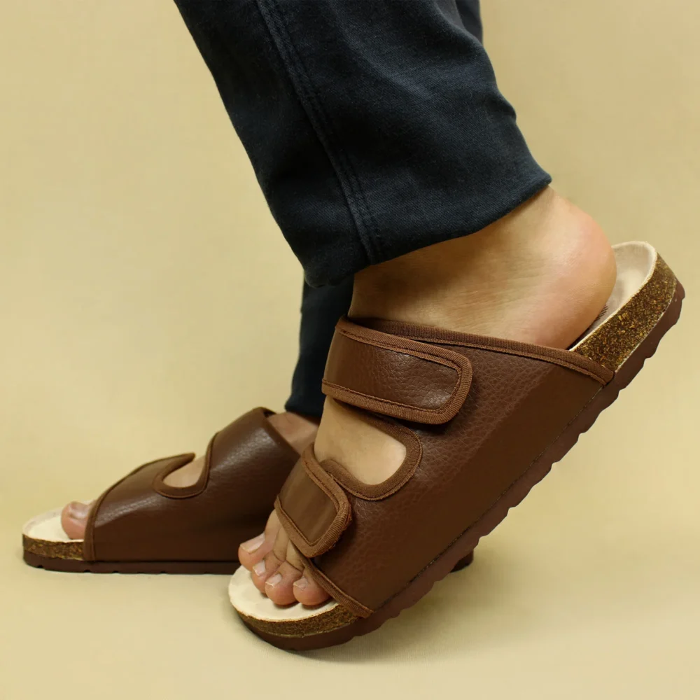 Men's Touch-fasten Sandals - Image 2